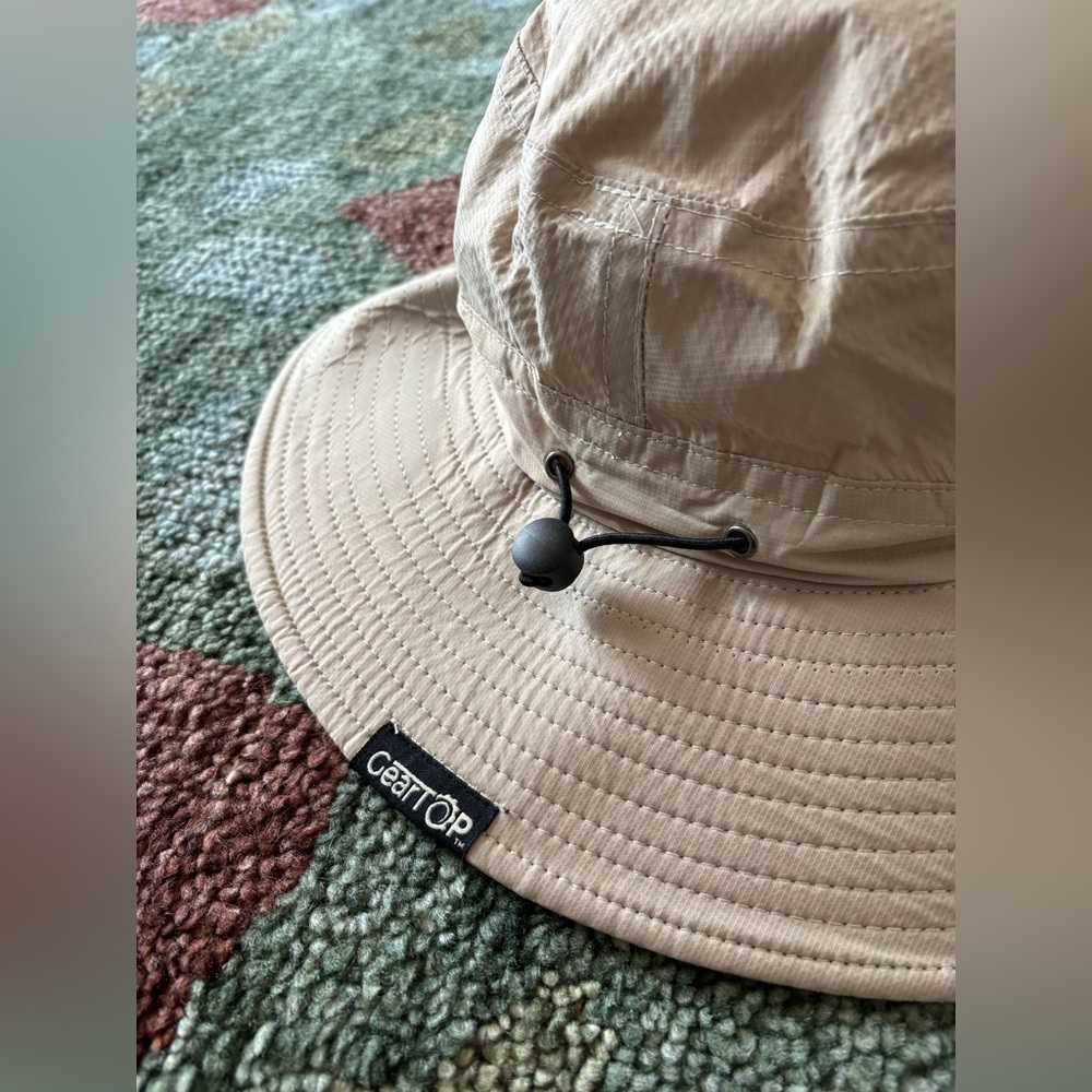 NEW TAN WIDE BRIM SUN BUCKET HAT, ONE SIZE, ADJUSTABLE STRAP/HEAD SIZE UPF 50 - Picture 3 of 10